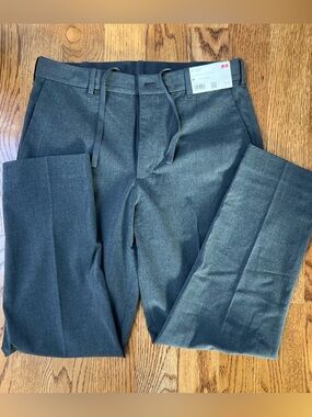 Uniqlo Men’s Smart Ankle Pants Gray, Size M